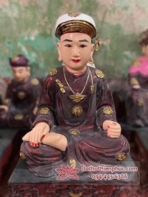 Tượng Ông Hoàng Bơ Sơn Giả Cổ