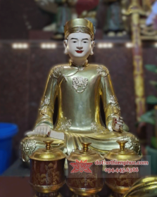 Tượng Ông Hoàng Mười